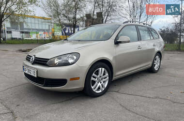Универсал Volkswagen Jetta 2013 в 