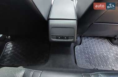 Седан Volkswagen Jetta 2018 в 