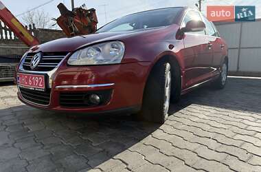 Седан Volkswagen Jetta 2008 в 