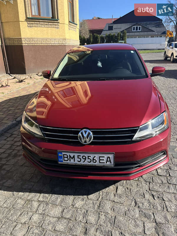 Седан Volkswagen Jetta 2016 в 