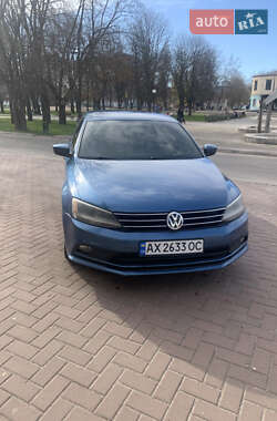 Седан Volkswagen Jetta 2014 в 