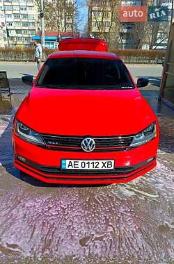 Седан Volkswagen Jetta 2014 в 
