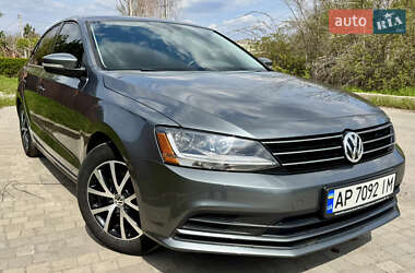 Седан Volkswagen Jetta 2016 в 