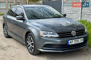 Седан Volkswagen Jetta 2016 в 