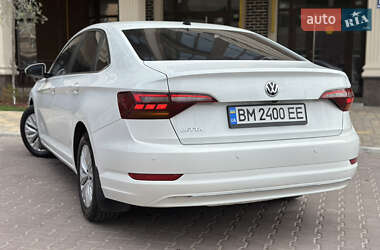 Седан Volkswagen Jetta 2019 в 