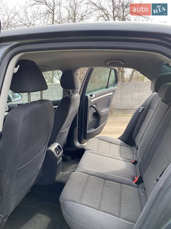 Седан Volkswagen Jetta 2008 в Сумах