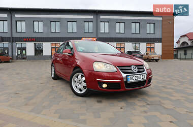 Седан Volkswagen Jetta 2006 в 