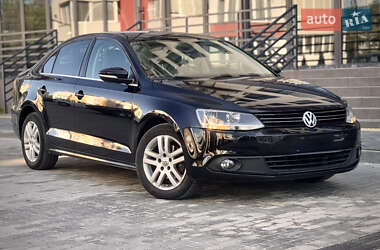 Volkswagen Jetta 2013 Volkswagen Jetta 2013