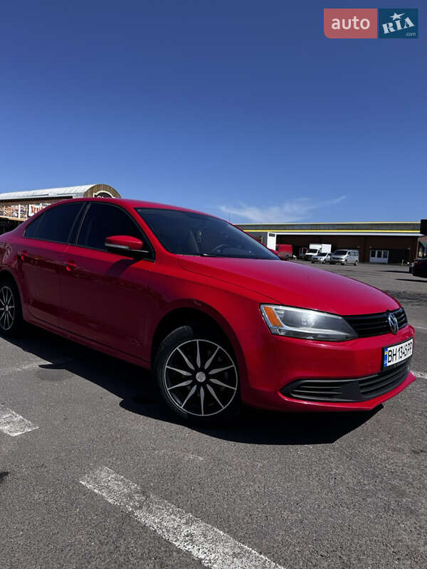 Седан Volkswagen Jetta 2014 в Одесі