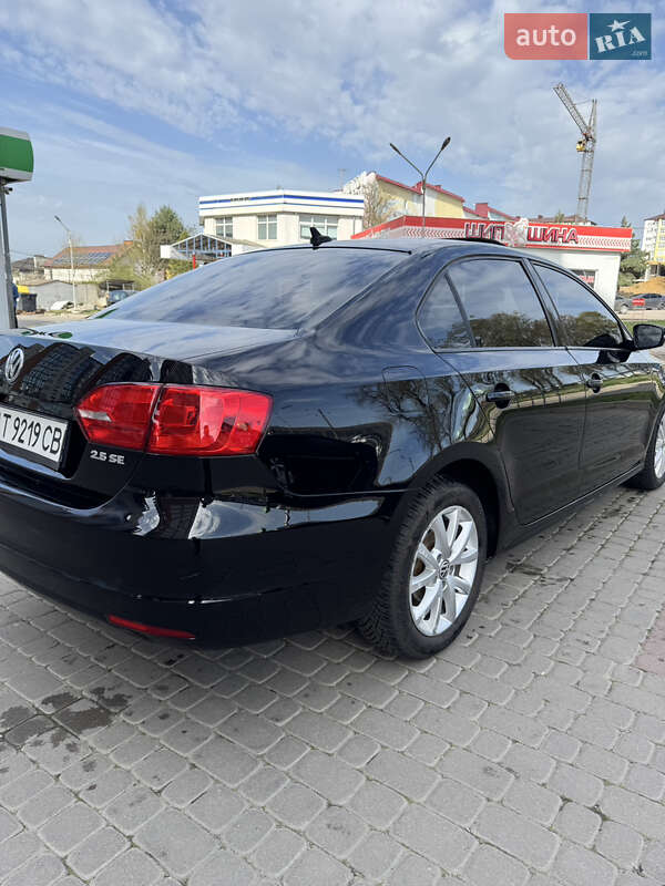 Седан Volkswagen Jetta 2011 в Ивано-Франковске фото 5 Седан Volkswagen Jetta 2011 в Ивано-Франковске