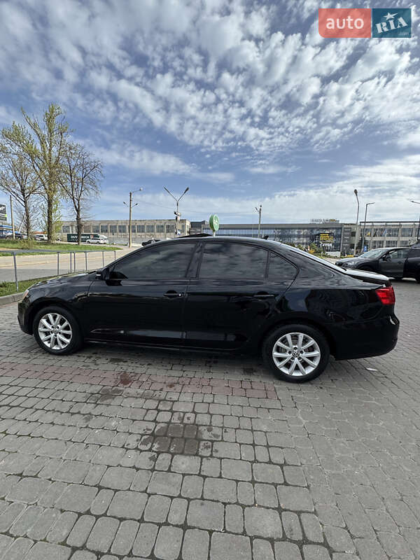 Седан Volkswagen Jetta 2011 в Ивано-Франковске фото 36 Седан Volkswagen Jetta 2011 в Ивано-Франковске