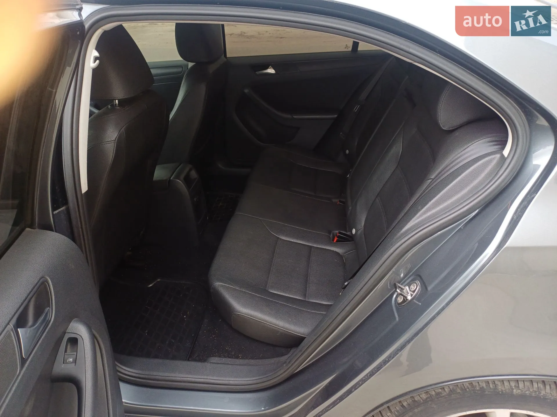 2012 Volkswagen Jetta - мініатюра 3
