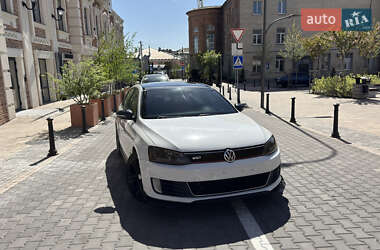 Седан Volkswagen Jetta 2014 в 