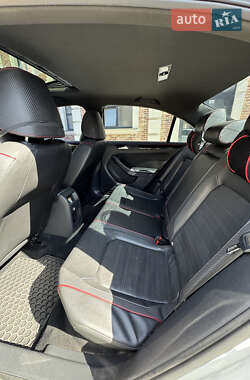 Седан Volkswagen Jetta 2014 в 