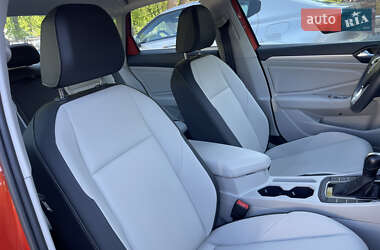 Седан Volkswagen Jetta 2019 в 