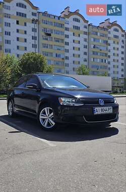 Седан Volkswagen Jetta 2012 в 