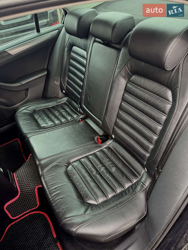 Седан Volkswagen Jetta 2011 в Ирпене