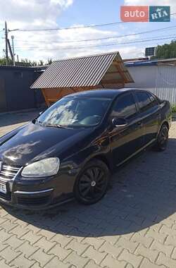Седан Volkswagen Jetta 2007 в Львове