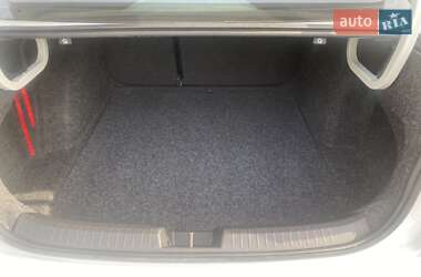 Седан Volkswagen Jetta 2020 в 