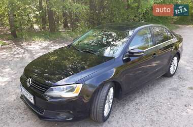 Седан Volkswagen Jetta 2012 в 