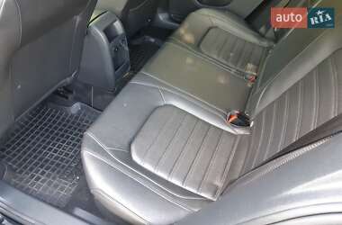 Седан Volkswagen Jetta 2012 в 