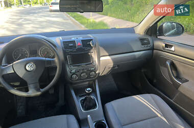Седан Volkswagen Jetta 2007 в 