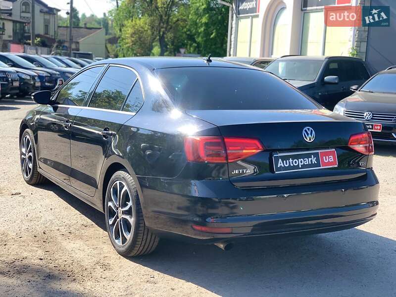 Седан Volkswagen Jetta 2016 в Вінниці