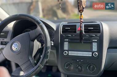 Седан Volkswagen Jetta 2008 в 