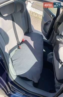 Седан Volkswagen Jetta 2008 в 