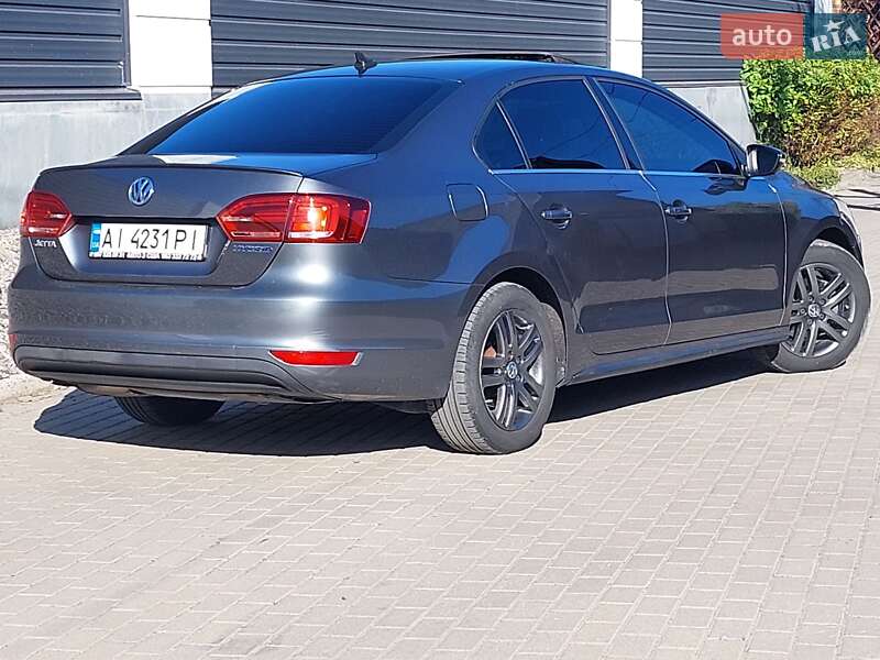 Седан Volkswagen Jetta 2012 в Білій Церкві