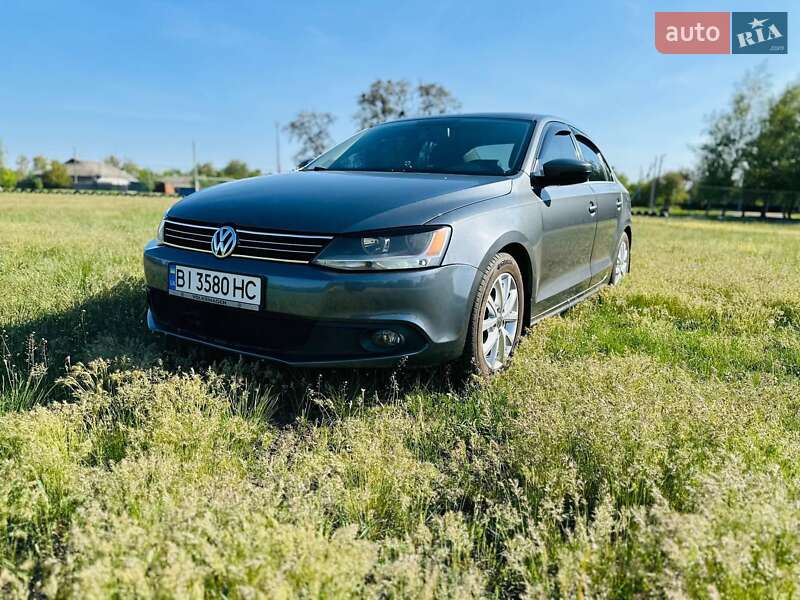 Седан Volkswagen Jetta 2014 в Полтаве