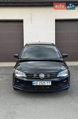 Седан Volkswagen Jetta 2015 в Кривому Розі
