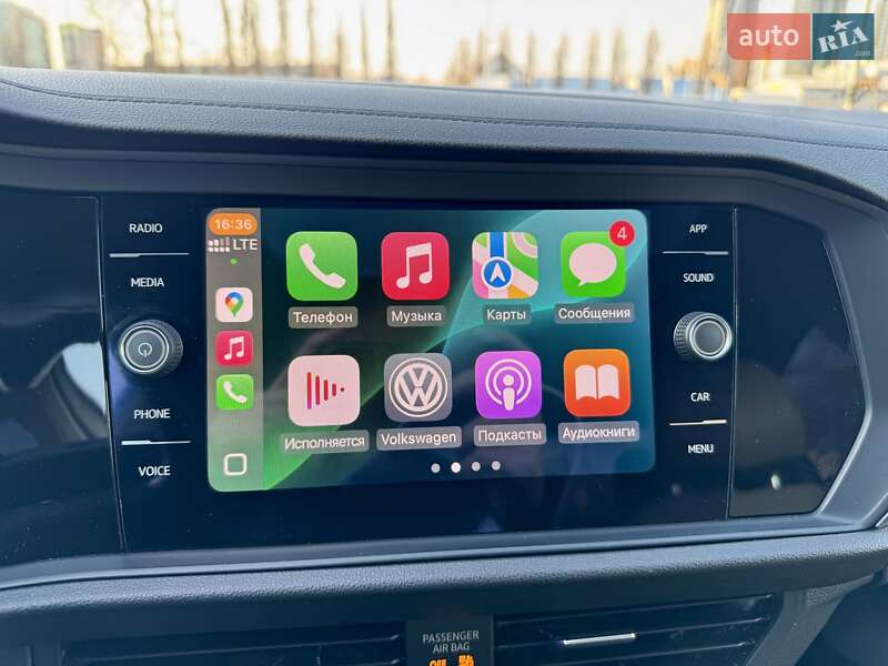 Седан Volkswagen Jetta 2018 в Києві