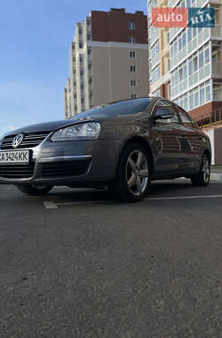Седан Volkswagen Jetta 2007 в 