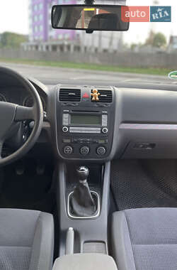 Седан Volkswagen Jetta 2007 в 