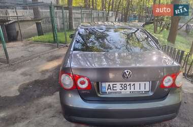 Седан Volkswagen Jetta 2008 в Новомосковске