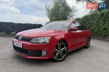 Седан Volkswagen Jetta 2014 в Дніпрі