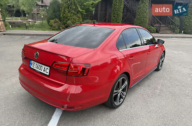 Седан Volkswagen Jetta 2014 в 
