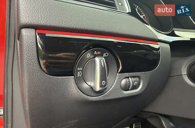 Седан Volkswagen Jetta 2014 в 
