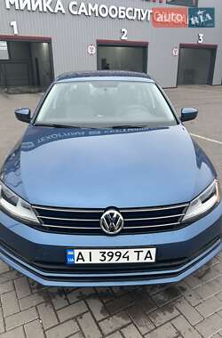 Седан Volkswagen Jetta 2016 в 