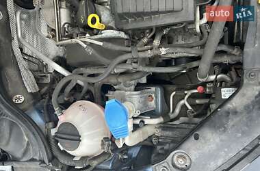 Седан Volkswagen Jetta 2016 в 