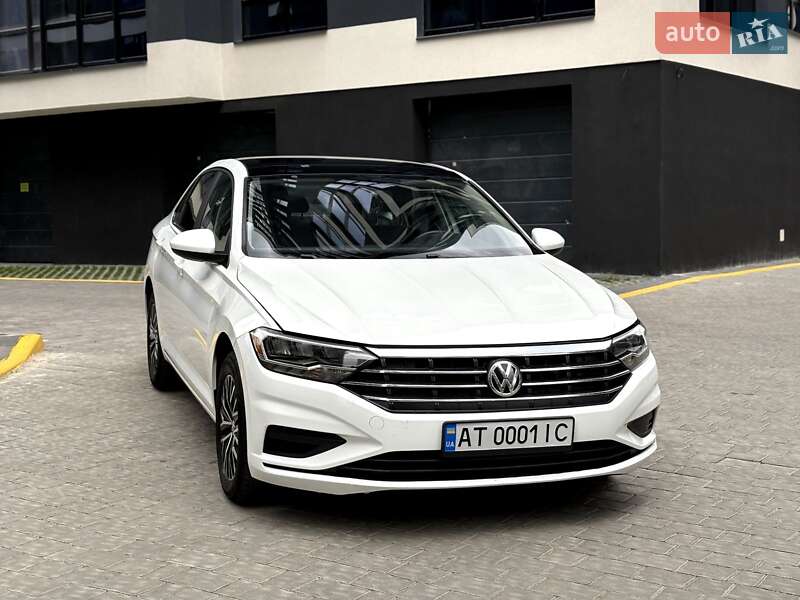 Седан Volkswagen Jetta 2020 в Ивано-Франковске