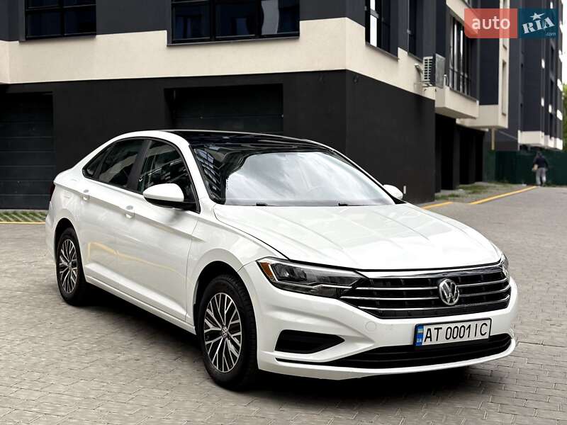 Седан Volkswagen Jetta 2020 в Ивано-Франковске