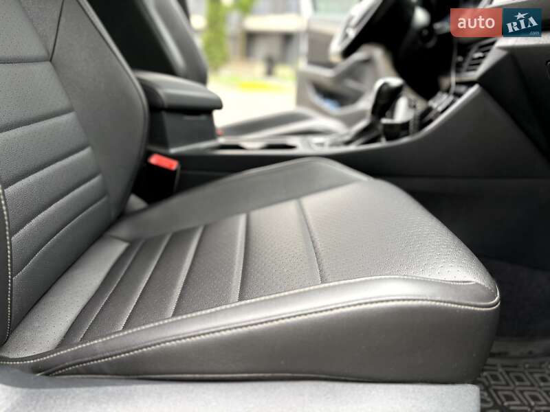 Седан Volkswagen Jetta 2020 в Ивано-Франковске