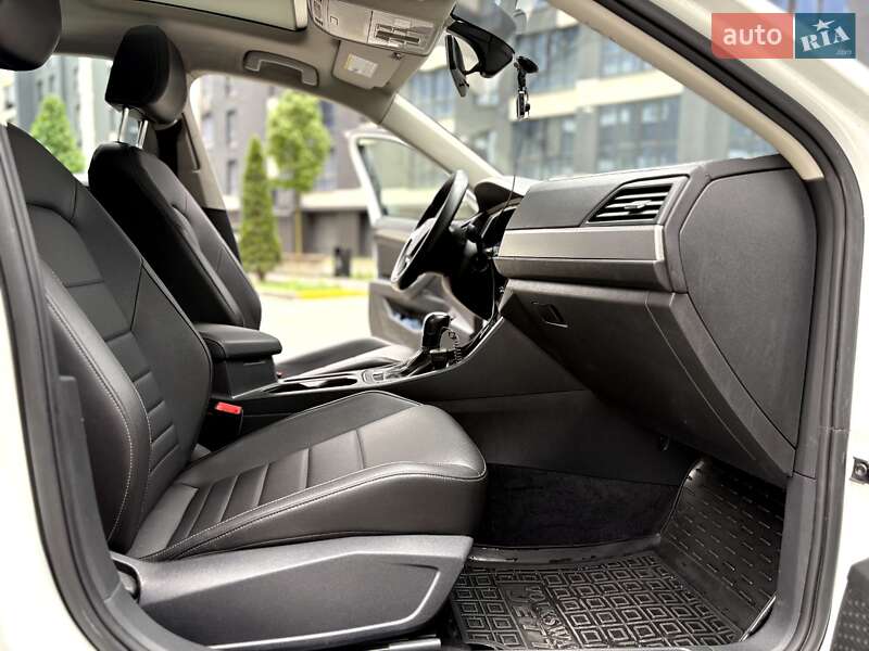 Седан Volkswagen Jetta 2020 в Ивано-Франковске