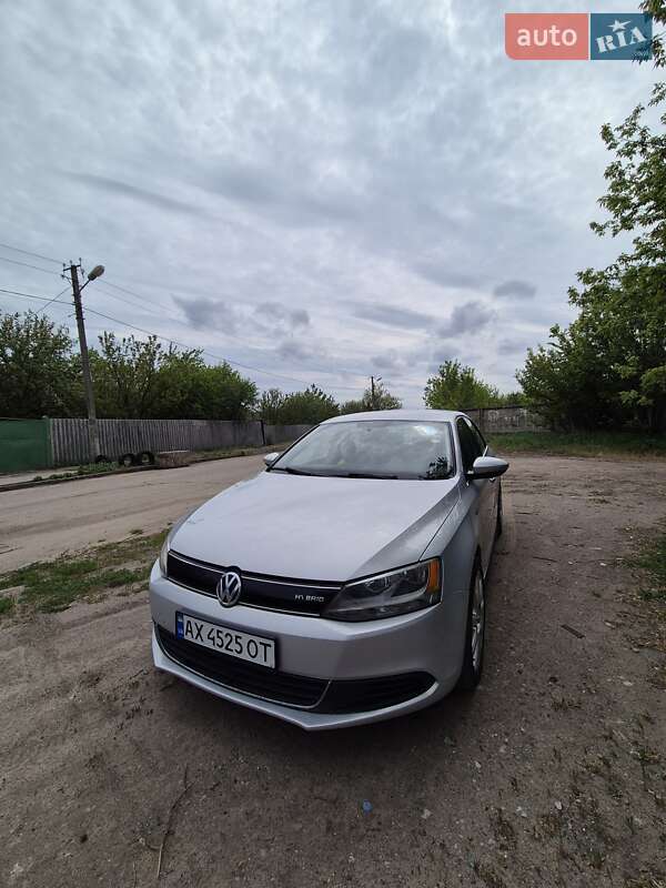 Volkswagen Jetta 2012