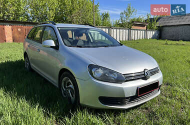 Универсал Volkswagen Jetta 2011 в Шостке