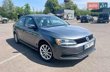 Volkswagen Jetta 2013 Volkswagen Jetta 2013