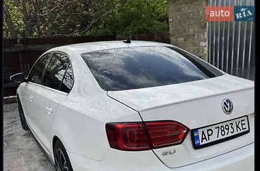 Седан Volkswagen Jetta 2013 в Запорожье
