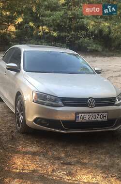 Седан Volkswagen Jetta 2012 в Дніпрі